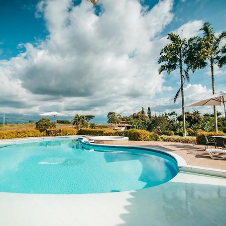 Hotel Arrayanes Del Quindio Montenegro Extérieur photo