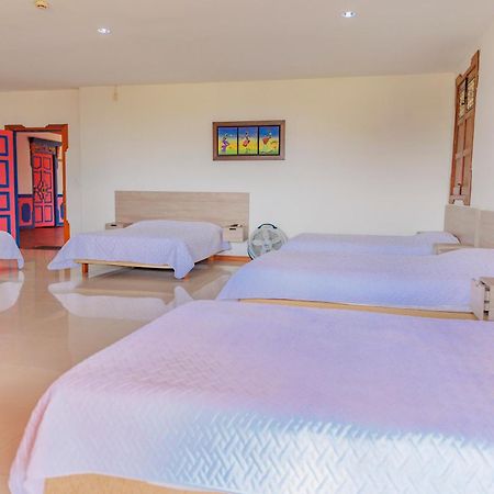 Hotel Arrayanes Del Quindio Montenegro Extérieur photo