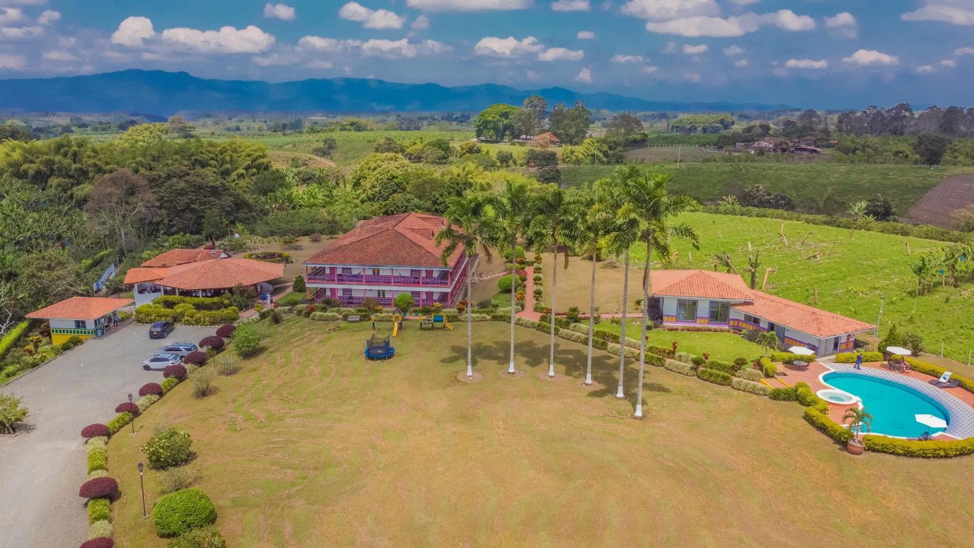 Hotel Arrayanes Del Quindio Montenegro Extérieur photo