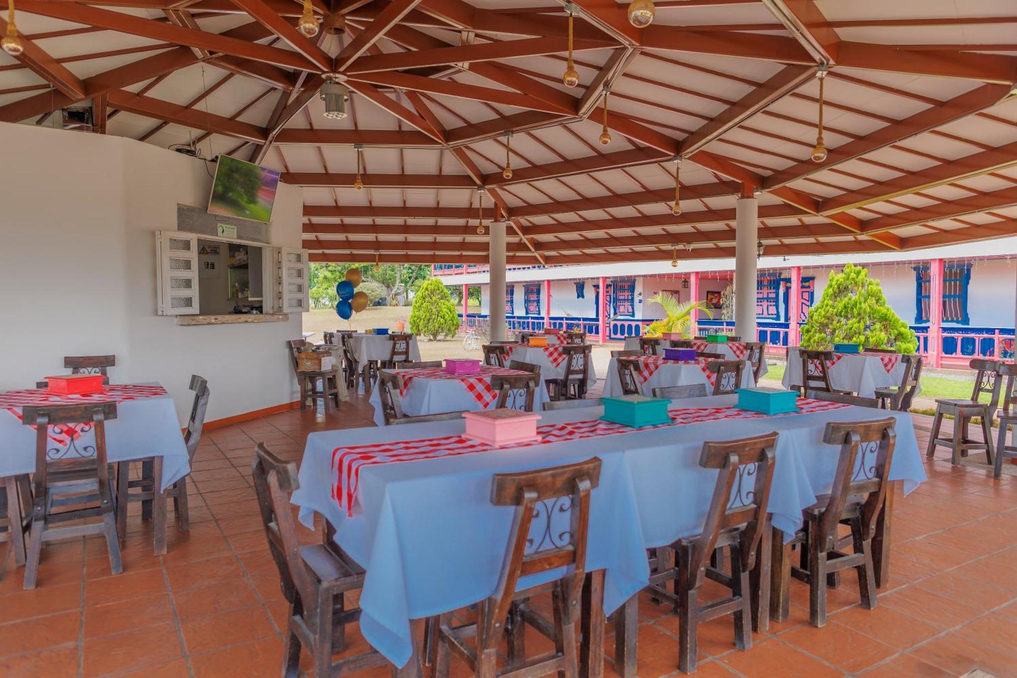 Hotel Arrayanes Del Quindio Montenegro Extérieur photo
