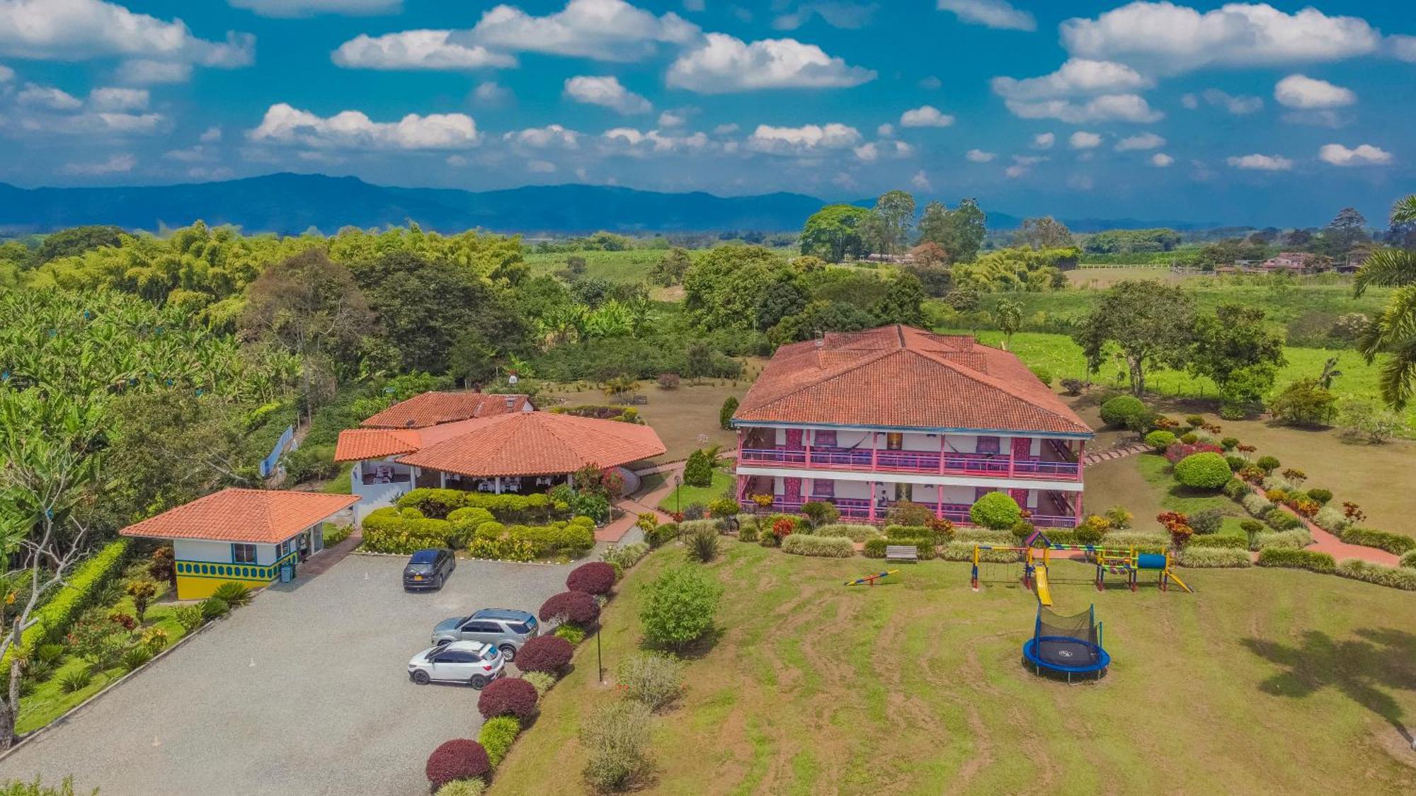Hotel Arrayanes Del Quindio Montenegro Extérieur photo
